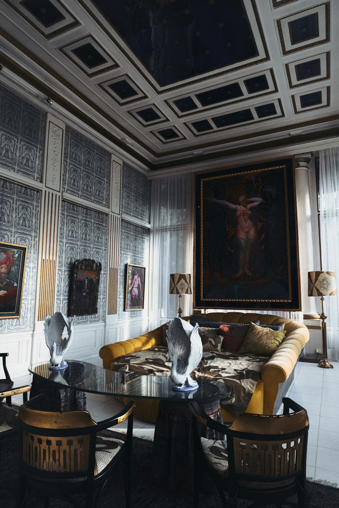 Executive Gothic Suite